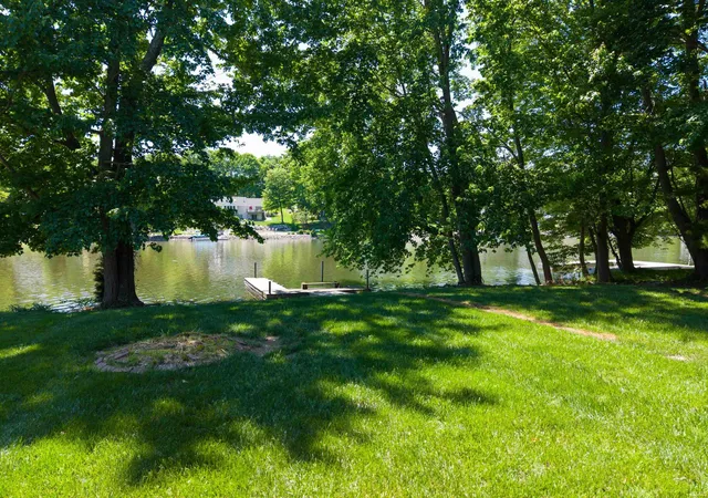 5th image of 455 W Evergreen Plz, Santa Claus, IN 47579 | MLS# 202617424
