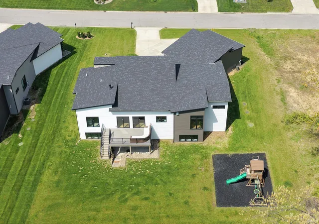 Photo 3 of Manufactured home for sale at 50824 Brownstone Dr, Granger, IN 46530 | MLS# 202617435 | Listing updated on 2026-09-02