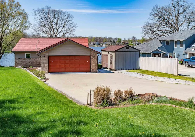 Homes for sale in Rome City, IN | 710 Spring Beach Rd, Rome City, IN 46784 | MLS# 202617438