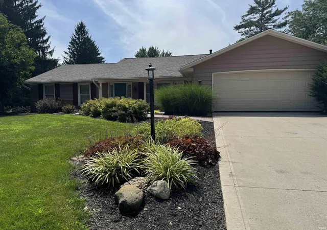 Photo 1 of Sale Pending at 4820 Oak Mast Trl, Fort Wayne, IN 46804 | MLS# 202617485 | Listing updated on 2026-08-28