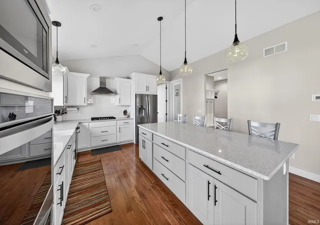 5th image of 54761 Salem Farms Ct, Osceola, IN 46561 | MLS# 202617551