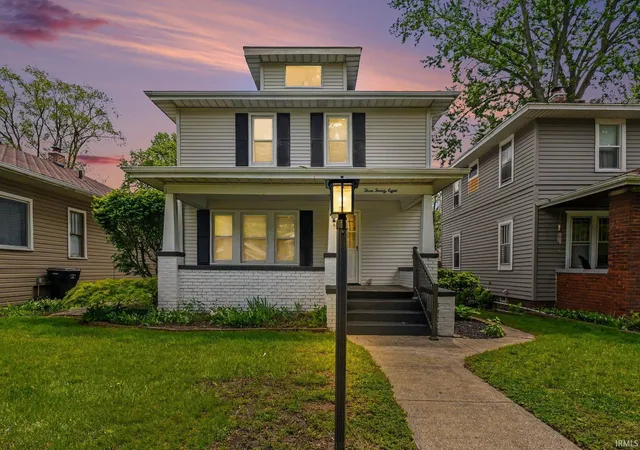 1st image of 328 Parkovash Ave, South Bend, IN 46617 | MLS# 202617597