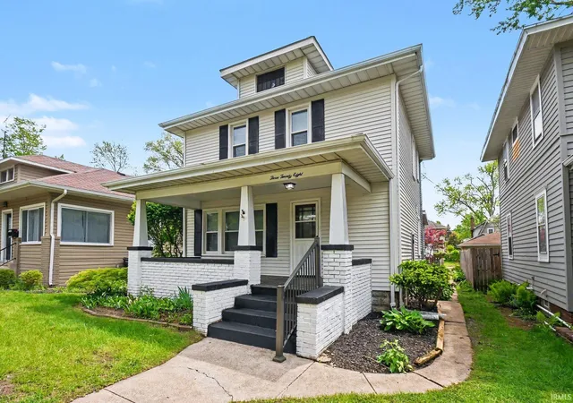 3rd image of 328 Parkovash Ave, South Bend, IN 46617 | MLS# 202617597