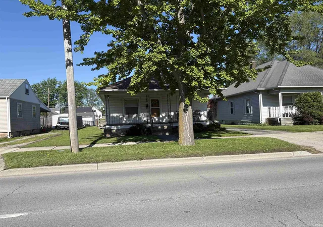 2nd image of 1131 S Washington St, Kokomo, IN 46902 | MLS# 202617615
