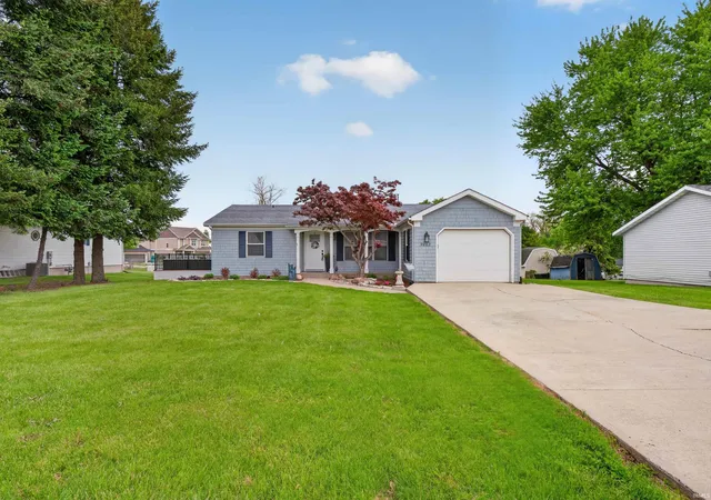 Photo 1 of Manufactured home for sale at 9202 E Lilac Ln, Cromwell, IN 46732 | MLS# 202617617 | Listing updated on 2026-08-25