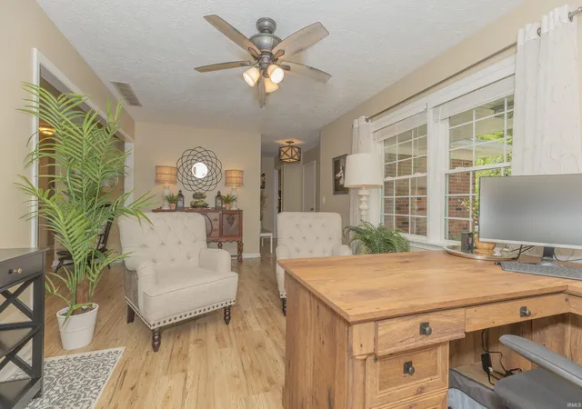 Photo 2 of Manufactured home for sale at 5766 Spring Cor Rd, Newburgh, IN 47630 | MLS# 202617687 | Listing updated on 2026-07-15