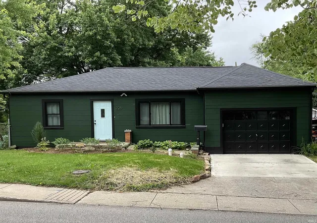 Photo 1 of Manufactured home for sale at 206 E Hillside Dr, Bloomington, IN 47401 | MLS# 202617694 | Listing updated on 2026-06-28
