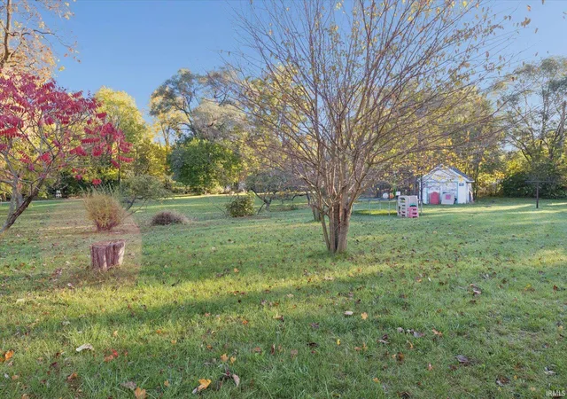 3rd image of 56532 Walter Ave, Elkhart, IN 46516 | MLS# 202617724