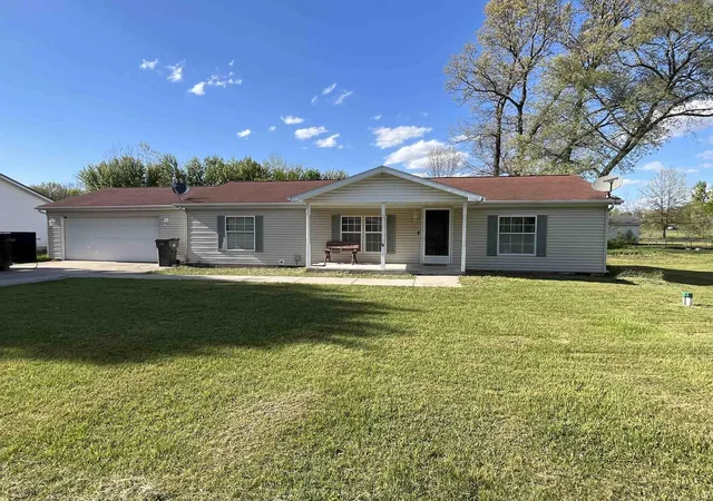 1st image of 15387 William Paul Dr, Bristol, IN 46507 | MLS# 202617729