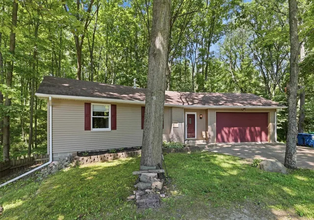 Photo 3 of Manufactured home for sale at 175 Ln 650a Snow Lake, Fremont, IN 46737 | MLS# 202617781 | Listing updated on 2026-08-25