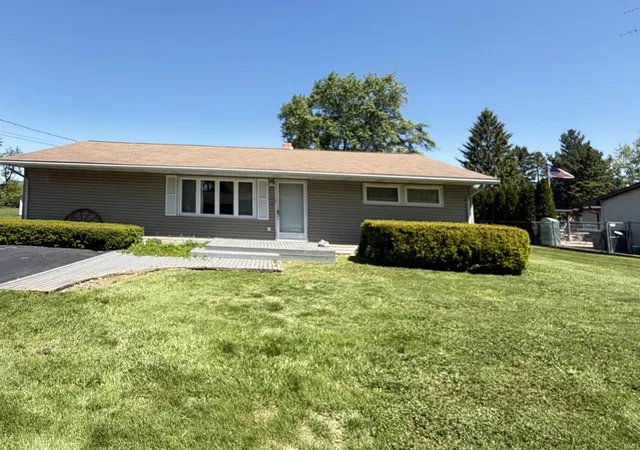 Photo 1 of Sale Pending at 505 Albert St, Valparaiso, IN 46383 | MLS# 202617786 | Listing updated on 2026-07-06