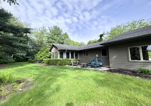 32nd image of 30 Robinhood Pl, West Lafayette, IN 47906 | MLS# 202617804