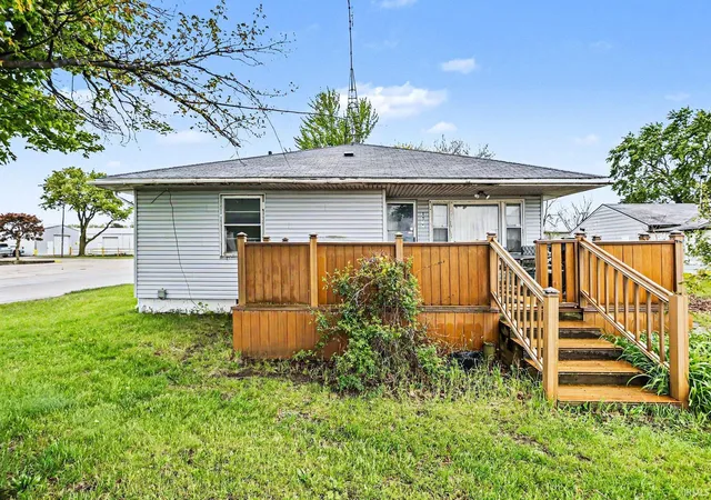 4th image of 2537 Middlebury St, Elkhart, IN 46516 | MLS# 202617833