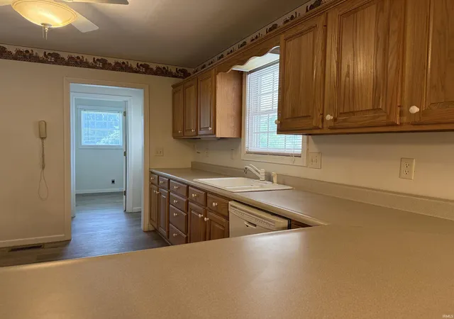 4th image of 502 18Th Street, Bedford, IN 47421 | MLS# 202617836