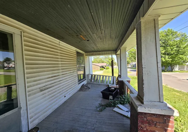 Photo 2 of Manufactured home for sale at 108 E Warrick St, Owensville, IN 47665 | MLS# 202617880 | Listing updated on 2026-07-19