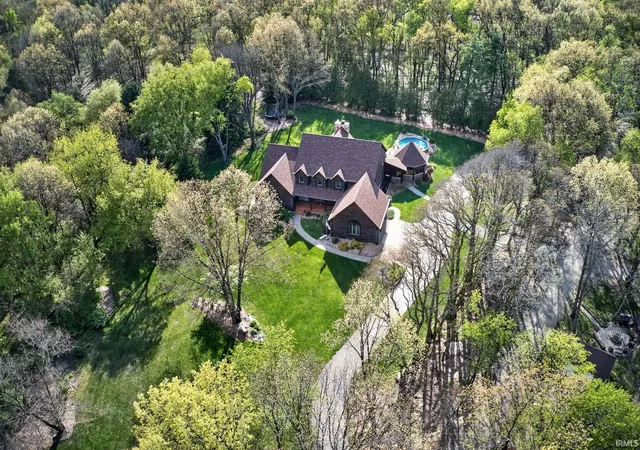 2nd image of 30131 Vantilburg Ct, Elkhart, IN 46514 | MLS# 202617967