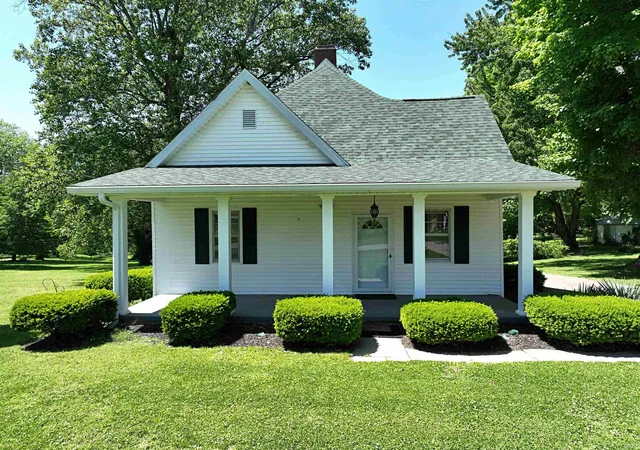 Photo 1 of Manufactured home for sale at 1725 Bedford Rd, Washington, IN 47501 | MLS# 202618072 | Listing updated on 2026-08-27