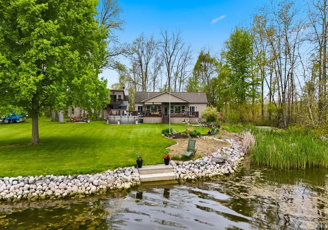 Homes for sale in Rome City, IN | 10105 N Eagle Island Rd, Rome City, IN 46784 | MLS# 202618240