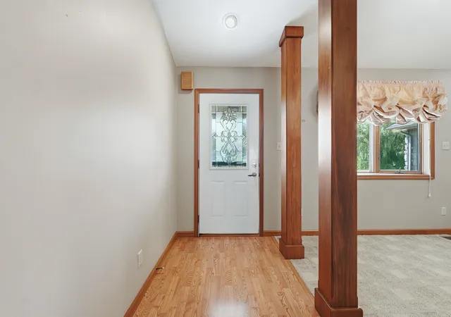 Photo 3 of Manufactured home for sale at 331 Lincoln Park, Warsaw, IN 46582 | MLS# 202618257 | Listing updated on 2026-06-27