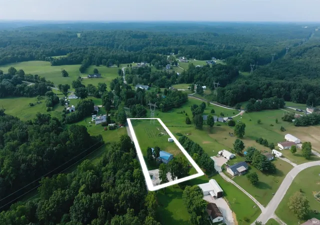 Photo 2 of Manufactured home for sale at 6673 N Greene County Line Rd, Solsberry, IN 47459 | MLS# 202618342 | Listing updated on 2026-08-29