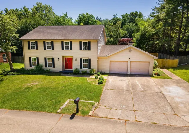 3rd image of 6301 E Oak St, Evansville, IN 47715 | MLS# 202618359