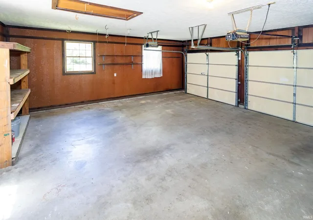 36th image of 6301 E Oak St, Evansville, IN 47715 | MLS# 202618359