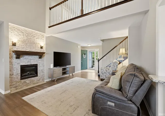 Photo 3 of Sale Pending at 2113 Meadowsweet Pkwy, Fort Wayne, IN 46808 | MLS# 202618472 | Listing updated on 2026-09-16