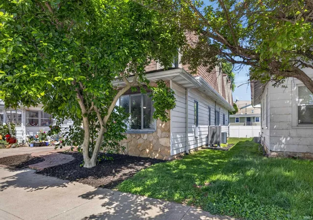 3rd image of 1708 K St, Bedford, IN 47421 | MLS# 202618473