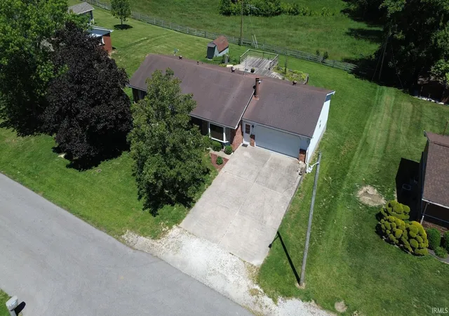 Photo 2 of Sale Pending at 412 Roosevelt Dr, Princeton, IN 47670 | MLS# 202618496 | Listing updated on 2026-06-04