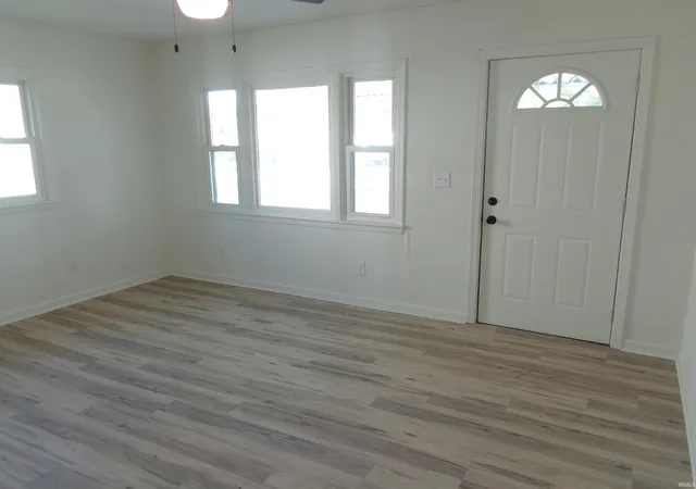 Photo 2 of Manufactured home for sale at 3311 Chestnut St, Fort Wayne, IN 46803 | MLS# 202618526 | Listing updated on 2026-08-28