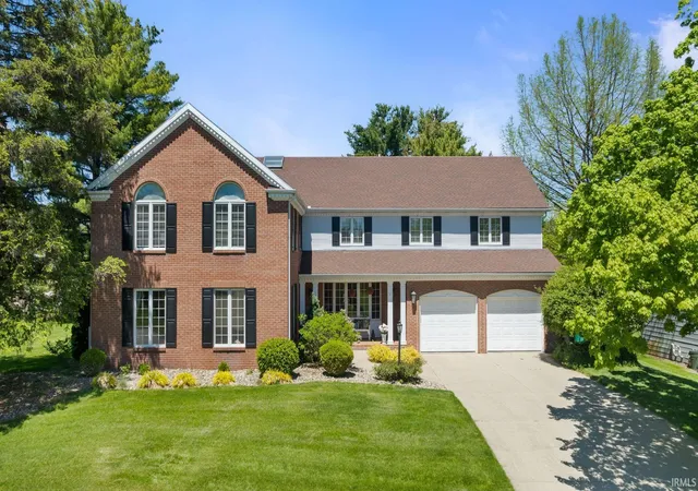 Homes for sale in Granger, IN | 15609 Fieldcrest Ct, Granger, IN 46530 | MLS# 202618599