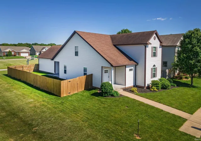 Photo 3 of Manufactured home for sale at 15349 Haiku Rd, Evansville, IN 47725 | MLS# 202618611 | Listing updated on 2026-08-19