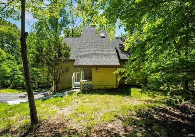 2nd image of 7380 E Salt Creek Dr, Bloomington, IN 47401 | MLS# 202618616