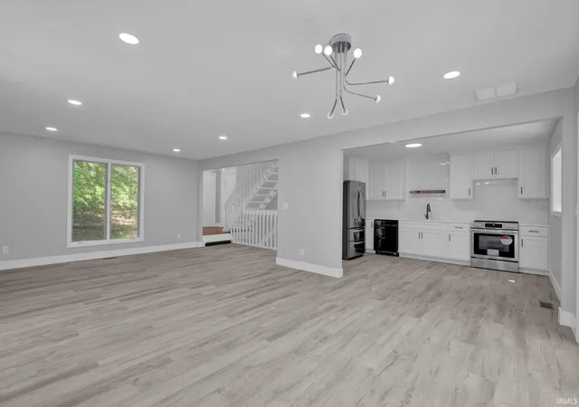 5th image of 7380 E Salt Creek Dr, Bloomington, IN 47401 | MLS# 202618616