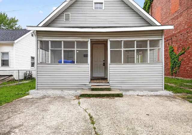 Photo 2 of Manufactured home for sale at 1110 E Vaille Ave, Kokomo, IN 46901 | MLS# 202618645 | Listing updated on 2026-09-09