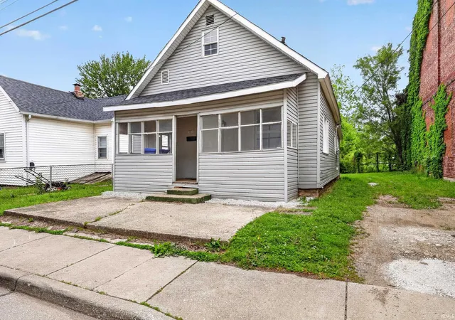 Photo 3 of Manufactured home for sale at 1110 E Vaille Ave, Kokomo, IN 46901 | MLS# 202618645 | Listing updated on 2026-09-09