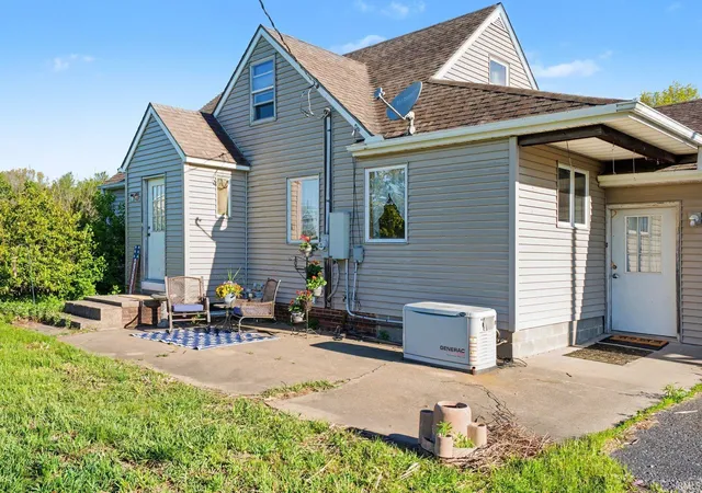 Photo 2 of Manufactured home for sale at 58399 Crumstown Hwy, South Bend, IN 46619 | MLS# 202618705 | Listing updated on 2026-07-11