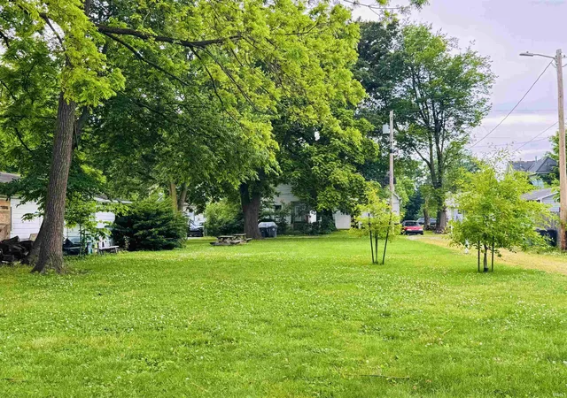 Homes for sale in Evansville, IN | 1213 S Evans Ave, Evansville, IN 47713 | MLS# 202618723