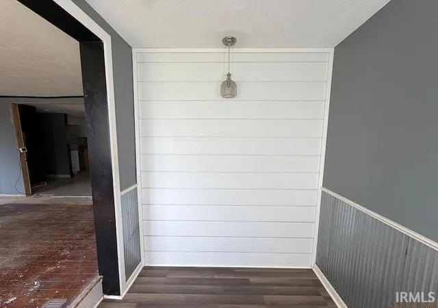 Photo 3 of Sale Pending at 320 Elm St, Lynnville, IN 47619 | MLS# 202618736 | Listing updated on 2026-08-27