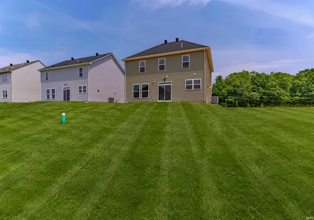 Photo 4 of Manufactured home for sale at 11328 Goshen Dr, Evansville, IN 47725 | MLS# 202618739 | Listing updated on 2026-09-09