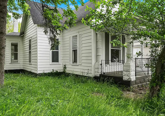 Homes for sale in Windfall, IN | 118 Mcclellan St, Windfall, IN 46076 | MLS# 202618851