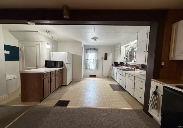 Photo 4 of Sale Pending at 1326 Leopold St, Jasper, IN 47546 | MLS# 202618903 | Listing updated on 2026-06-19