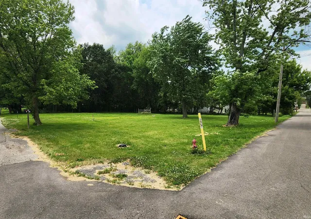 2nd image of 216 W 2nd St, Tennyson, IN 47637 | MLS# 202618928