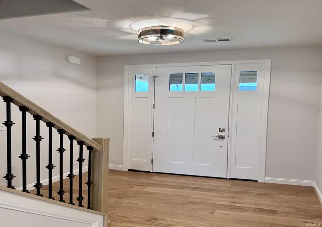 2nd image of 895 Drydock Dr, Lafayette, IN 47909 | MLS# 202618934
