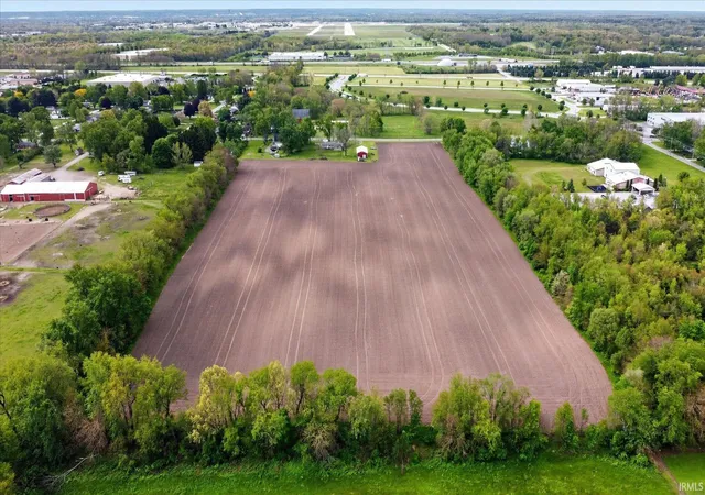 2nd image of 23267 Brick Rd, South Bend, IN 46628 | MLS# 202618955