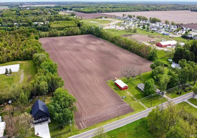 3rd image of 23267 Brick Rd, South Bend, IN 46628 | MLS# 202618955