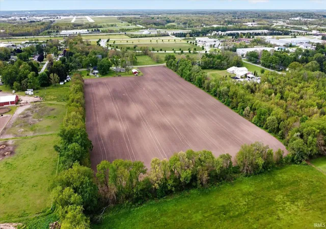 4th image of 23267 Brick Rd, South Bend, IN 46628 | MLS# 202618955