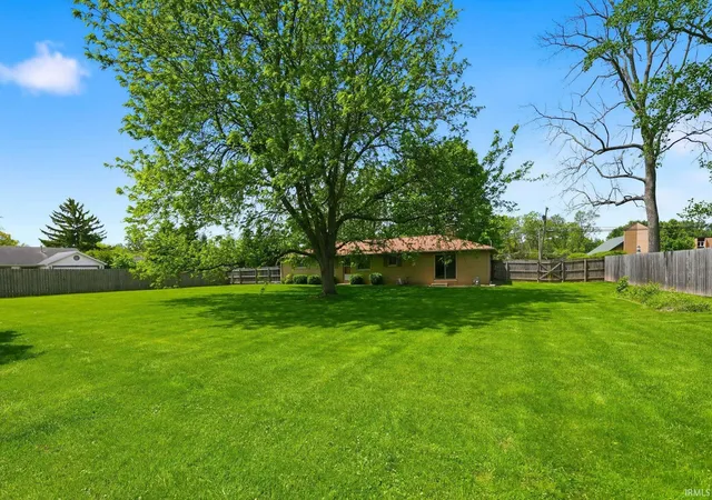 4th image of 2710 Reed Rd, Fort Wayne, IN 46815 | MLS# 202618961