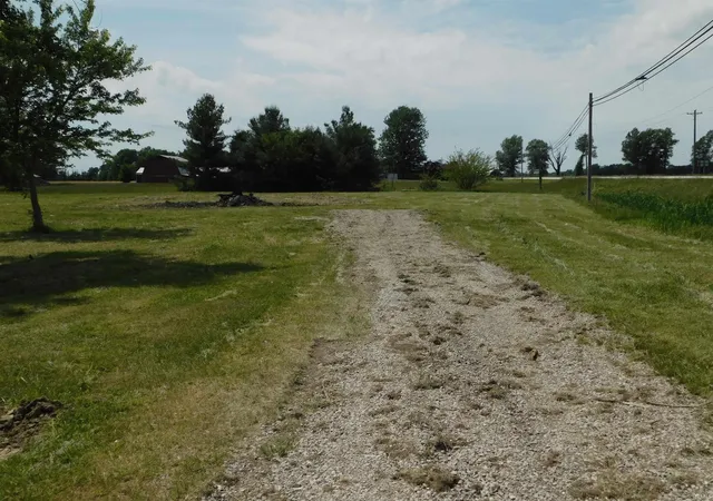 4th image of 55 S Bilyeu Rd, Campbellsburg, IN 47108 | MLS# 202618967