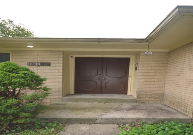 5th image of 19080 Montrose Dr, South Bend, IN 46614 | MLS# 202618976